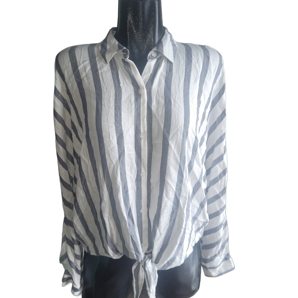 Jennifer Lopez White And Blue Striped Button Up Shirt Size M
